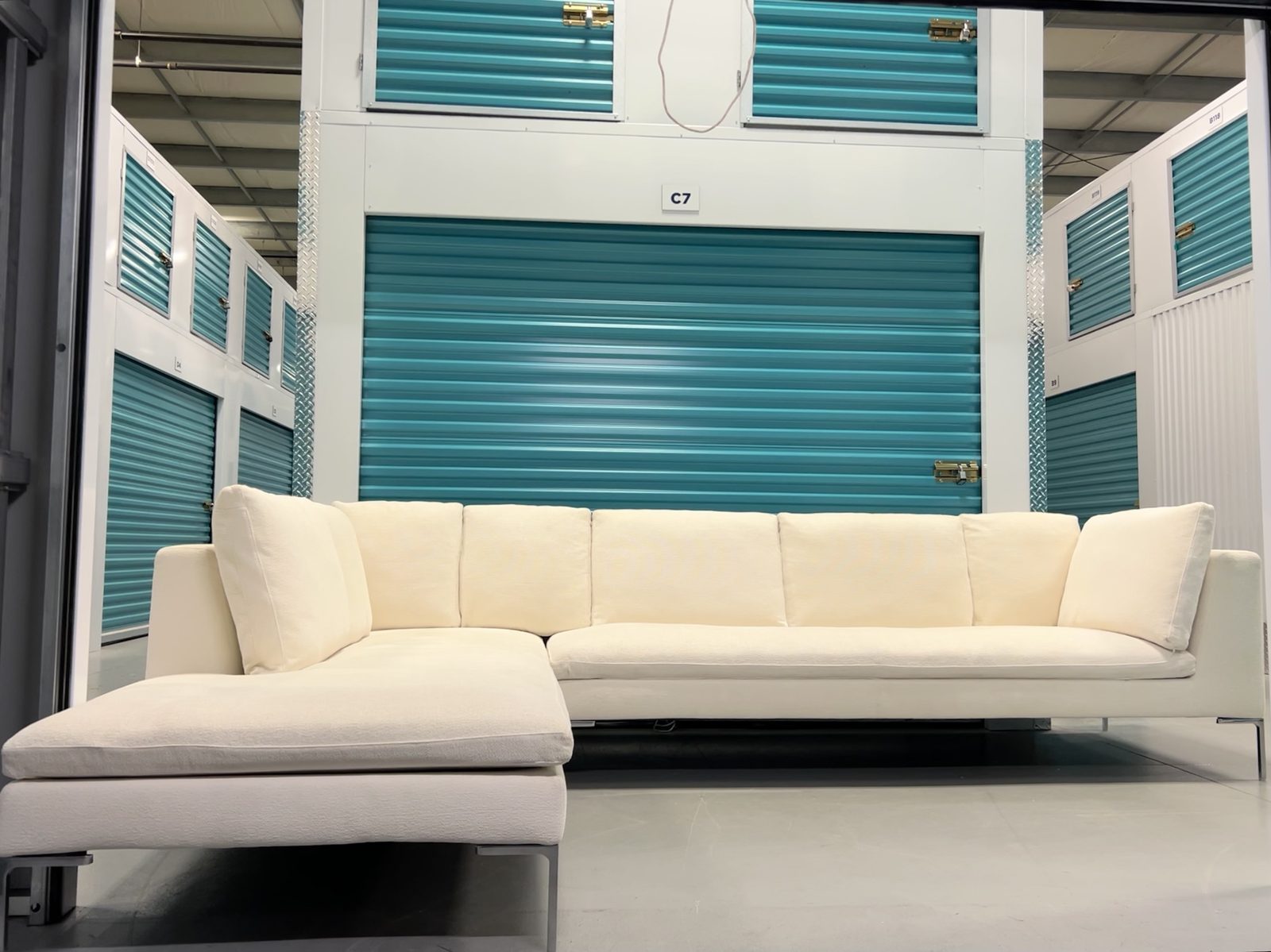 B&B Italia Charles Left-Facing Sectional &mdash; Off-White Rattier Fabric &mdash; photo 9